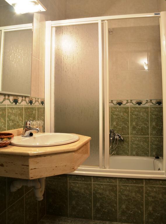 Hospedería El Cantio Orena Habitación foto