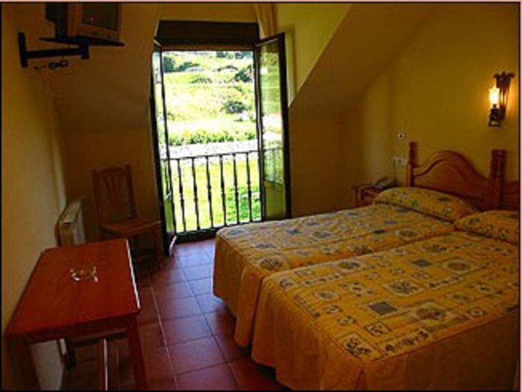 Hospedería El Cantio Orena Habitación foto
